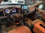 Toyota Land Cruiser Prado-11