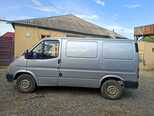 Ford Transit-4