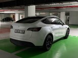 Tesla Model Y-7