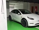 Tesla Model Y-10