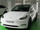 Tesla Model Y-11