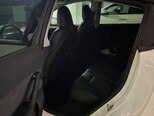 Tesla Model Y-5