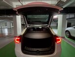 Tesla Model Y-6