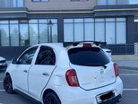 Nissan March-9