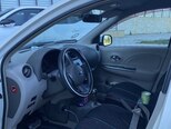Nissan March-11