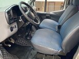 Ford Transit-10