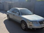 Volkswagen Passat-2