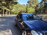 Mercedes E 240-6