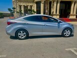 Hyundai Elantra-4