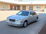 Mercedes E 220-3
