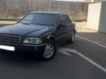 Mercedes C 220-1
