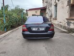 Mercedes E 220-2