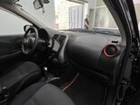 Nissan March-10