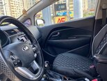 Kia Rio-10