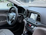 Hyundai Elantra-13