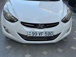 Hyundai Elantra-1