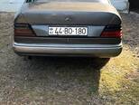 Mercedes 200 D-2