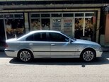 BMW 523-8