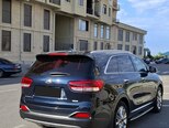 Kia Sorento-12