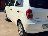 Nissan Micra-2