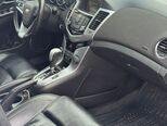 Chevrolet Cruze-12