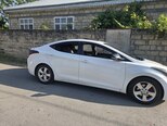 Hyundai Elantra-4