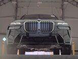BMW X7-7