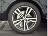 BMW X7-21