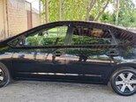 Toyota Prius-8