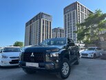 Mitsubishi L200-1