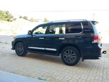 Toyota Land Cruiser-4