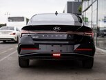 Hyundai Elantra-12