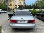 Audi A8-4