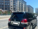 Toyota Land Cruiser-3