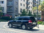 Toyota Land Cruiser-6