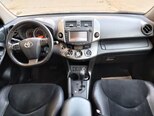 Toyota RAV4-6
