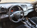 Toyota RAV4-13
