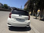 Nissan Note-2