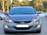 Hyundai Elantra-8