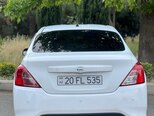 Nissan Sunny-7