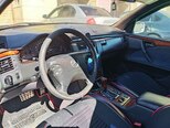 Mercedes E 300-10
