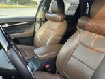 Kia Sorento-11