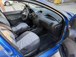 Peugeot 206-11