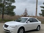 Hyundai Sonata-5