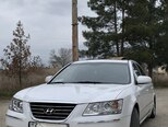 Hyundai Sonata-1