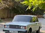 LADA (VAZ) 2107-1