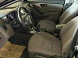 Hyundai Elantra-5