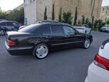 Mercedes E 200-8