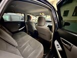 Toyota Prius-12