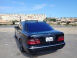 Mercedes E 320 4MATIC-15